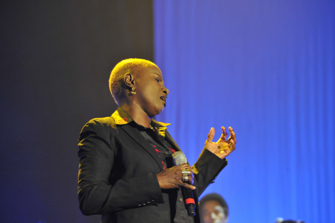 © Massimo Forchino / lapresse
12-11-2009 Sanremo, Italia
spettacolo
Premio Tenco - Festival della Canzone d'Autore
Nella Foto:Angelique Kidjo