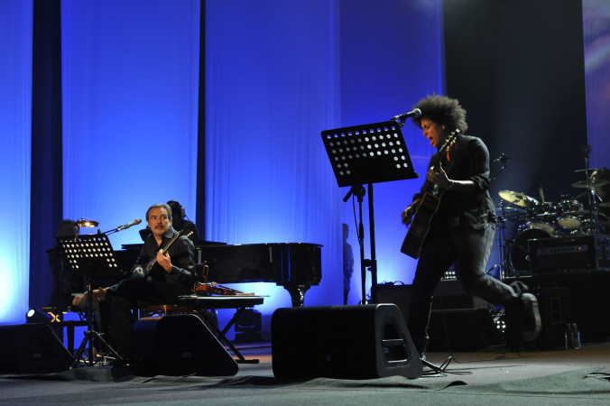 © Massimo Forchino / lapresse14-11-2009 Sanremo, ItaliaspettacoloPremio Tenco - Festival della Canzone d'AutoreNella Foto: Mauro Pagani, Z-Star